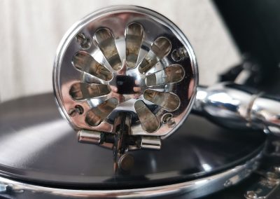 1946 Columbia Viva-Tonal Grafonola 9000A - 9e0868f2 0627 460b 9b8e 189c27f746f1